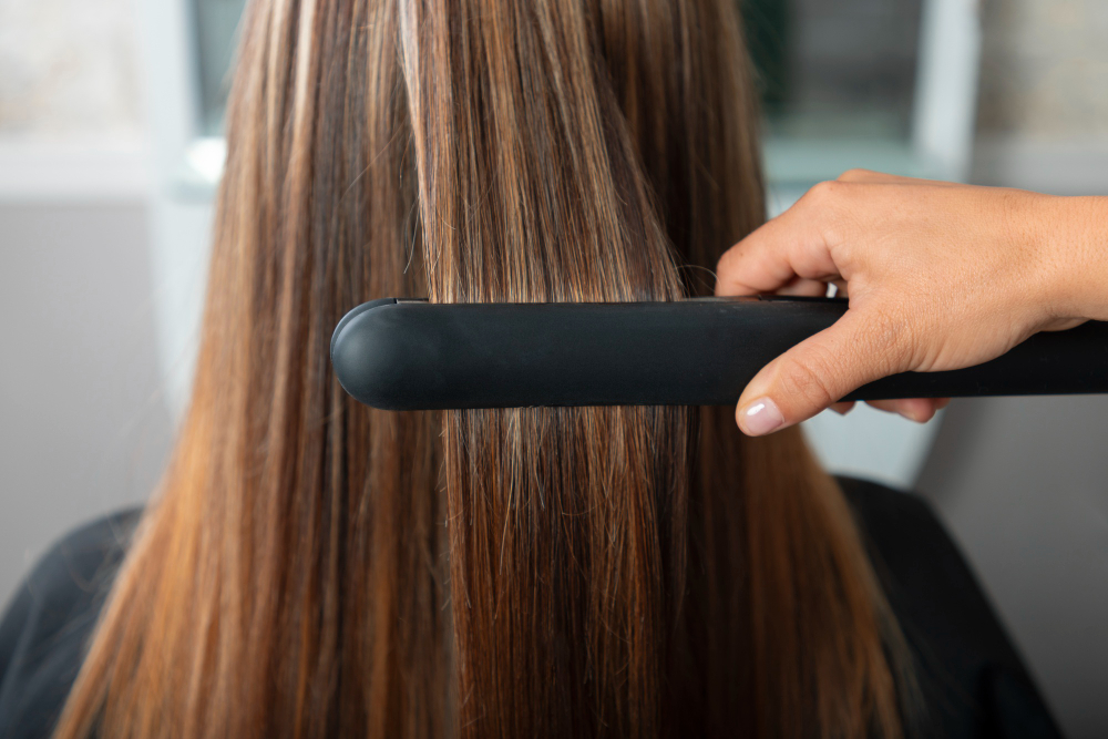 Como alisar o cabelo em casa? 4 chapinha cabelo