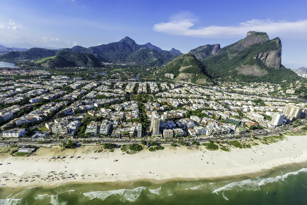 Turismo no Brasil com beira mar é uma boa escolha? 2 barra da tijuca praia rio de janeiro 2