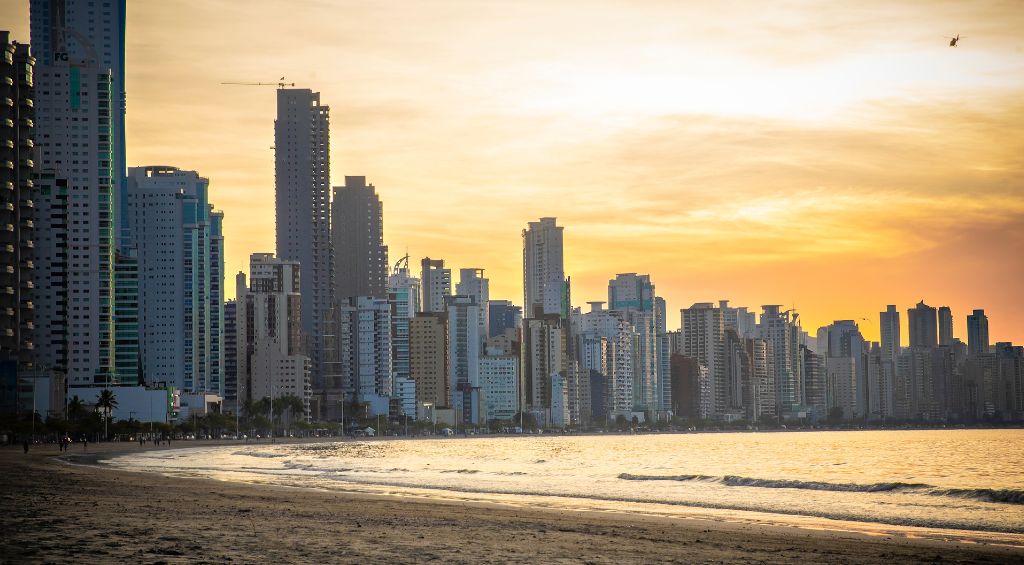 Litoral SC: destinos imperdíveis para curtir o verão 2 Litoral SC 2