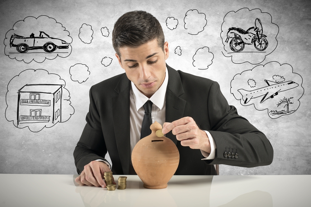 Adicional noturno: o que é e como calcular 2 guardando dinheiro